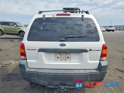 Zdjęcie 6 z 12 samochodu: 2005 FORD ESCAPE HEV VIN:1FMCU96HX5KE18141 - miniatura