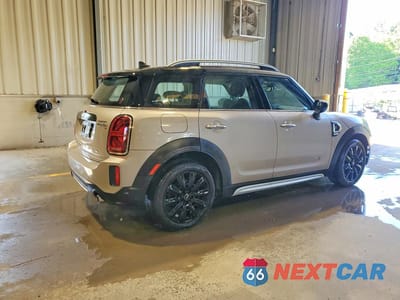 Trzecie zdjęcie samochodu z tyłu: 2024 MINI COOPER S COUNTRYMAN ALL4 VIN:WMZ83BR04R3R65948 - miniatura