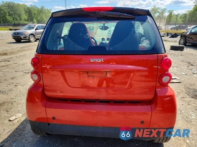 Zdjęcie 6 z 12 samochodu: 2008 SMART FORTWO PURE VIN:WMEEJ31X78K131184 - miniatura