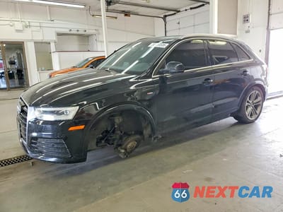 2016 AUDI Q3 PRESTIGE WA1GFCFS8GR013022 - główne zdjęcie licytacji z USA - miniatura