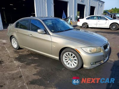 Czwarte zdjęcie samochodu z boku: 2009 BMW 328 I VIN:WBAPH73589A173714 - miniatura