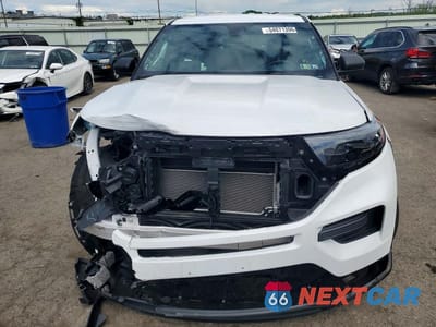Piąte zdjęcie samochodu w środku: 2021 FORD EXPLORER POLICE INTERCEPTOR VIN:1FM5K8AB5MGA87482 - miniatura