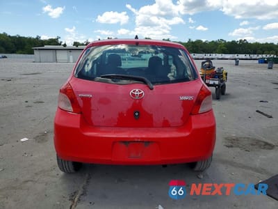 Zdjęcie 6 z 12 samochodu: 2007 TOYOTA YARIS BASE VIN:JTDJT923975055650 - miniatura