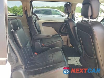 Zdjęcie 10 z 12 samochodu: 2017 DODGE GRAND CARAVAN SE VIN:2C4RDGBG4HR855736 - miniatura