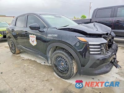 Czwarte zdjęcie samochodu z boku: 2025 NISSAN KICKS S VIN:3N8AP6BA2SL309133 - miniatura