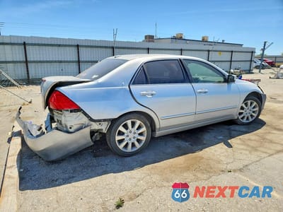 Trzecie zdjęcie samochodu z tyłu: 2006 HONDA ACCORD EX VIN:1HGCM66536A005947 - miniatura