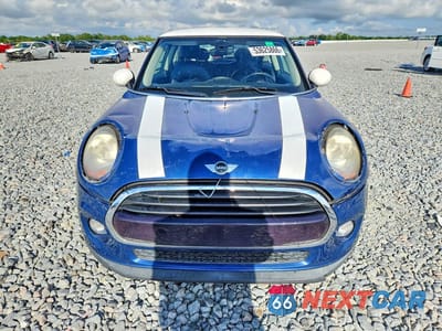 Piąte zdjęcie samochodu w środku: 2016 MINI COOPER VIN:WMWXP5C53G3B14646 - miniatura
