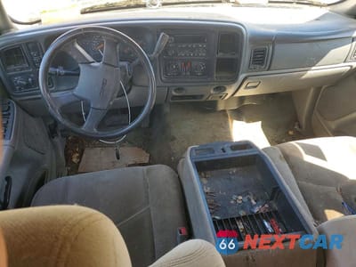 Zdjęcie 8 z 13 samochodu: 2004 GMC YUKON XL K1500 VIN:3GKFK16T44G335103 - miniatura