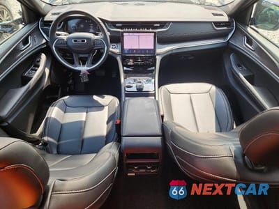 Zdjęcie 8 z 13 samochodu: 2025 JEEP GRAND CHEROKEE LIMITED VIN:1C4RJHBG9SC360107 - miniatura