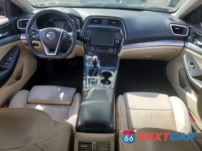 Zdjęcie 8 z 13 samochodu: 2018 NISS MAXIMA VIN:1N4AA6AP3JC396222 - miniatura