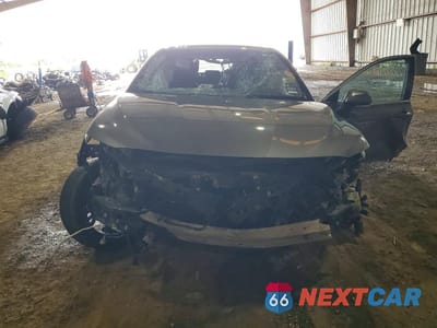 Piąte zdjęcie samochodu w środku: 2023 TOYOTA CAMRY XSE VIN:4T1K61AK4PU752151 - miniatura