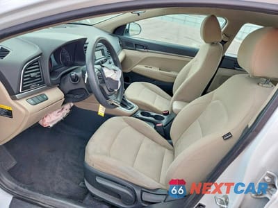 Zdjęcie 7 z 12 samochodu: 2017 HYUNDAI ELANTRA SE VIN:5NPD74LF0HH189073 - miniatura