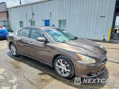 Czwarte zdjęcie samochodu z boku: 2014 NISSAN MAXIMA 3.5 S VIN:1N4AA5APXEC440765 - miniatura