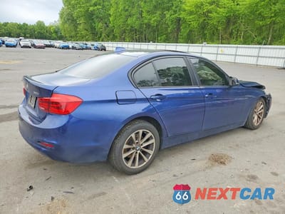 Trzecie zdjęcie samochodu z tyłu: 2018 BMW 320 I VIN:WBA8E1G58JNU89440 - miniatura