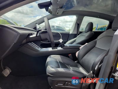 Zdjęcie 7 z 14 samochodu: 2026 TESLA MODEL Y VIN:7SAYGDEE7TA399621 - miniatura
