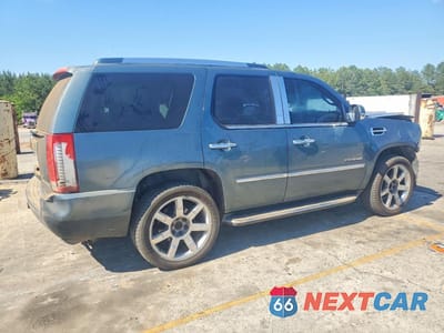 Trzecie zdjęcie samochodu z tyłu: 2008 CADILLAC ESCALADE LUXURY VIN:1GYEC63848R145075 - miniatura