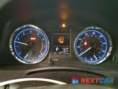 Zdjęcie 9 z 13 samochodu: 2018 TOYOTA COROLLA LE VIN:2T1BURHE6JC968113 - miniatura