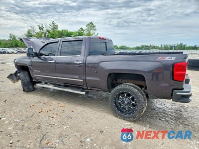 Drugie zdjęcie samochodu z przodu: 2015 CHEVROLET SILVERADO K2500 HEAVY DUTY LTZ VIN:1GC1KWE87FF507869 - miniatura