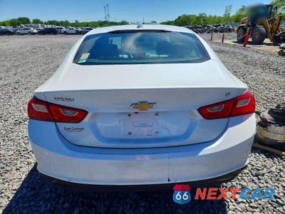 Zdjęcie 6 z 12 samochodu: 2016 CHEVROLET MALIBU LT VIN:1G1ZE5ST8GF212772 - miniatura