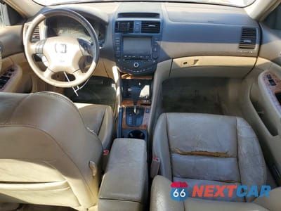 Zdjęcie 8 z 12 samochodu: 2005 HONDA ACCORD EX VIN:1HGCM56775A064400 - miniatura