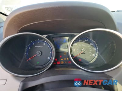 Zdjęcie 9 z 13 samochodu: 2015 HYUNDAI TUCSON LIMITED VIN:KM8JU3AG9FU041214 - miniatura