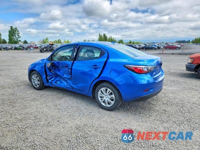 Drugie zdjęcie samochodu z przodu: 2019 TOYOTA YARIS L VIN:3MYDLBYV5KY506650 - miniatura