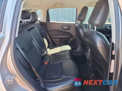 Zdjęcie 10 z 13 samochodu: 2018 JEEP COMPASS LATITUDE VIN:3C4NJCBB2JT368882 - miniatura