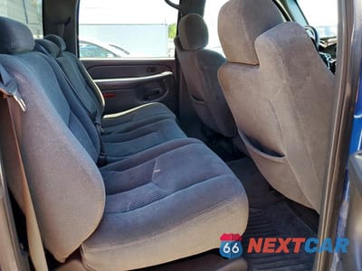 Zdjęcie 10 z 12 samochodu: 2004 CHEVROLET SILVERADO K2500 VIN:1GCGK23U44F139649 - miniatura