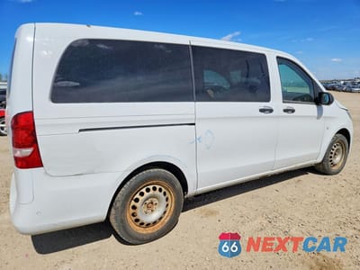 Trzecie zdjęcie samochodu z tyłu: 2016 MERCEDES-BENZ METRIS VIN:WD4BG2EE3G3172137 - miniatura