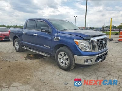 Czwarte zdjęcie samochodu z boku: 2017 NISSAN TITAN S VIN:1N6AA1EJXHN541500 - miniatura