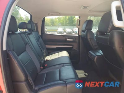 Zdjęcie 10 z 12 samochodu: 2018 TOYOTA TUNDRA CREWMAX LIMITED VIN:5TFHY5F11JX739475 - miniatura