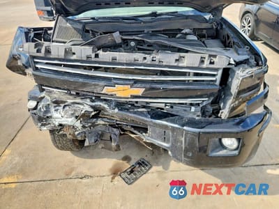 Zdjęcie 11 z 12 samochodu: 2016 CHEVROLET SILVERADO K2500 HEAVY DUTY LT VIN:1GC1KVEG9GF304131 - miniatura