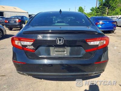 Zdjęcie 6 z 12 samochodu: 2019 HONDA ACCORD SPORT VIN:1HGCV1F33KA077367 - miniatura