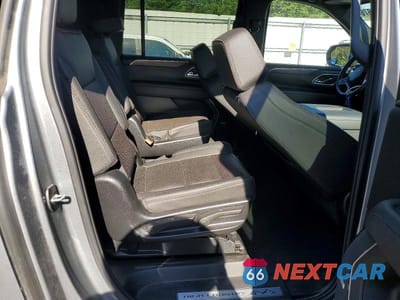 Zdjęcie 11 z 13 samochodu: 2023 CHEVROLET SUBURBAN K1500 HIGH COUNTRY VIN:1GNSKGKL8PR526022 - miniatura