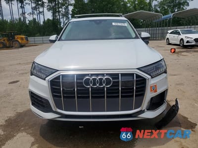 Piąte zdjęcie samochodu w środku: 2023 AUDI Q7 PREMIUM VIN:WA1AXBF75PD028731 - miniatura
