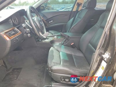 Zdjęcie 7 z 12 samochodu: 2007 BMW 530 I VIN:WBANE73527CM57065 - miniatura