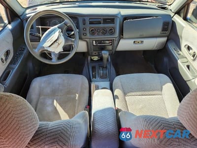 Zdjęcie 8 z 13 samochodu: 2000 MITSUBISHI MONTERO SPORT ES VIN:JA4LS21HXYP046732 - miniatura