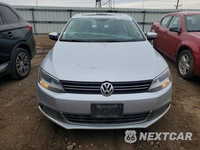 Piąte zdjęcie samochodu w środku: 2014 VOLKSWAGEN JETTA TDI VIN:3VWLL7AJ1EM402499 - miniatura