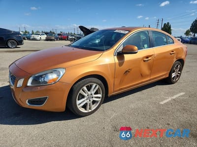 2013 VOLVO S60 T5 YV1612FS1D2201700 - główne zdjęcie licytacji z USA - miniatura