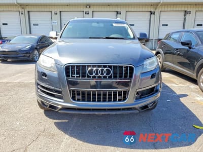Piąte zdjęcie samochodu w środku: 2015 AUDI Q7 PREMIUM PLUS VIN:WA1LGAFE2FD015791 - miniatura
