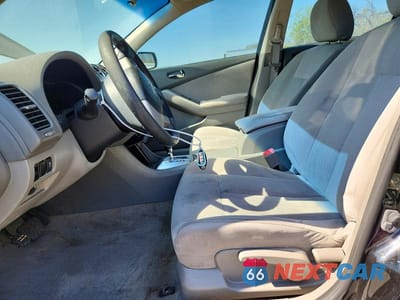 Zdjęcie 7 z 13 samochodu: 2012 NISSAN ALTIMA 2.5 VIN:1N4AL2APXCN528208 - miniatura