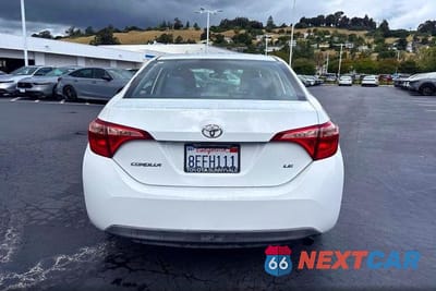Zdjęcie 14 z 14 samochodu: 2018 TOYOTA COROLLA LE VIN:5YFBURHE3JP840007 - miniatura