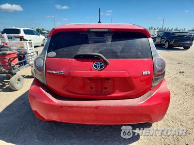 Zdjęcie 6 z 12 samochodu: 2012 TOYOTA PRIUS C ONE VIN:JTDKDTB33C1025849 - miniatura
