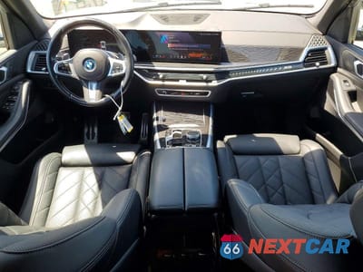 Zdjęcie 8 z 14 samochodu: 2024 BMW X5 XDRIVE50E VIN:5UX43EU0XR9T61291 - miniatura