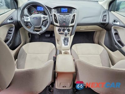 Zdjęcie 8 z 12 samochodu: 2013 FORD FOCUS SE VIN:1FADP3K25DL129102 - miniatura