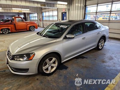 2013 VOLKSWAGEN PASSAT SE 1VWBN7A38DC040937 - główne zdjęcie licytacji z USA - miniatura