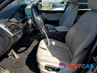 Zdjęcie 7 z 14 samochodu: 2015 BMW X5 XDRIVE35I VIN:5UXKR0C50F0K55230 - miniatura