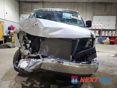 Piąte zdjęcie samochodu w środku: 2025 GMC SAVANA G2500 VIN:1GTW7AFP8S1185329 - miniatura