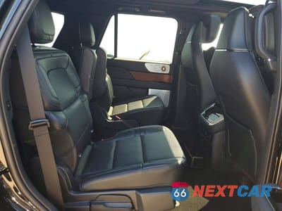 Zdjęcie 10 z 13 samochodu: 2024 LINCOLN NAVIGATOR RESERVE VIN:5LMJJ2LG6REL15934 - miniatura
