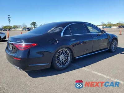 Trzecie zdjęcie samochodu z tyłu: 2023 MERCEDES-BENZ S 580 4MATIC VIN:W1K6G7GB3PA205635 - miniatura